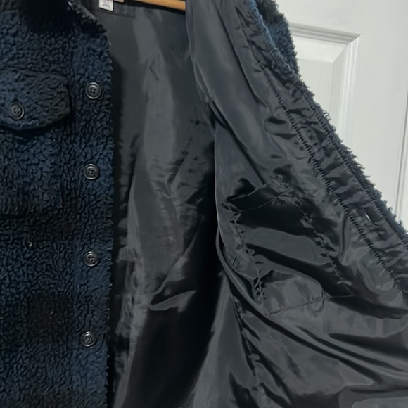 Gap Factory Men’s Plaid Sherpa Jacket - Picture 3 of 3